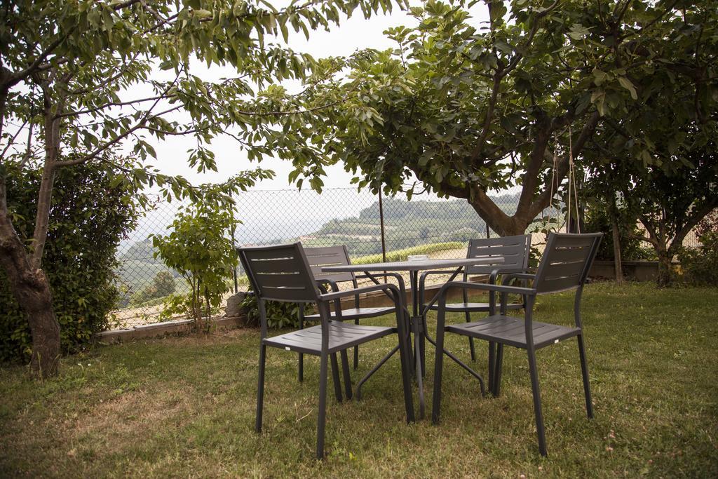 B&B Alba In Langhe Verduno Exterior foto